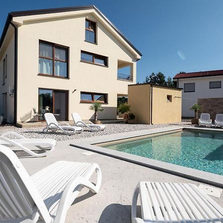 Apartments Kras 24 With Pool Sežana Esterno foto