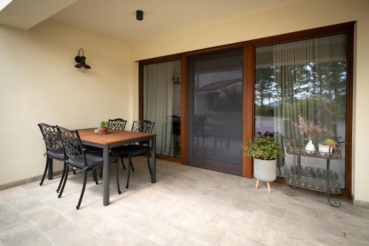 Apartments Kras 24 With Pool Sežana Esterno foto